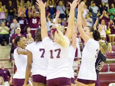 Tigers Turn Back VB Bulldogs On SEC Opening Night