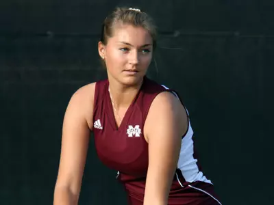 Lady Bulldogs Fall At Auburn, 6-1