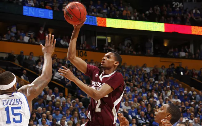 Bulldogs Look To Rebound At Tennessee In Historical Game