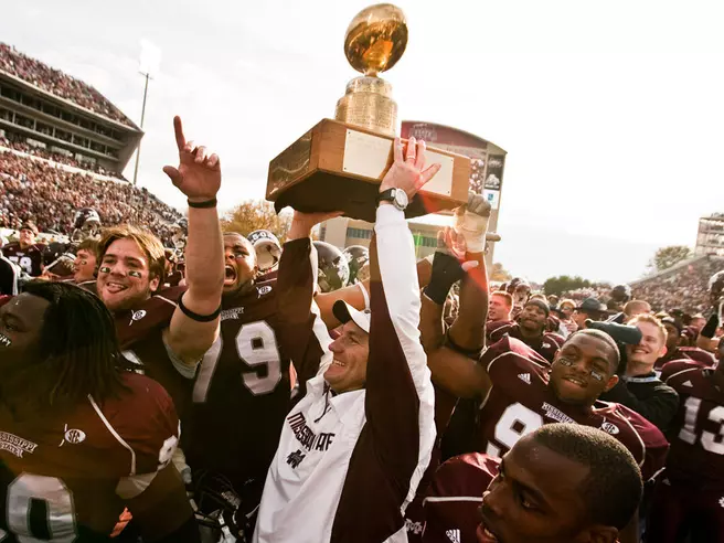 Registration Deadline Approaching For Summer Football Camps