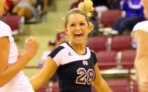 Volleyball Drops 3-1 Decision To Georgia