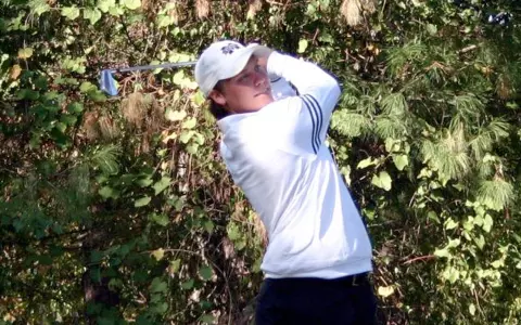 Johnson's 1-Over-Par 145 Leads Bulldogs To Third-Place Finish