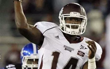 Bulldogs Notch Road Win At Kentucky, 28-16