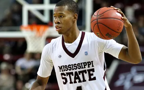 #17 Bulldogs Stave Off FAU For 75-68 Victory