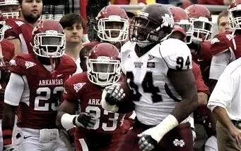 Bulldogs Fall To #6 Razorbacks In Little Rock