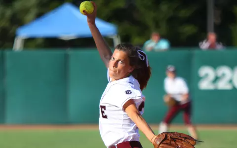 Sherrod Notches First Career Win as Dawgs Defeat FSU, Split Saturday Twinbill