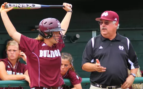 Bulldogs Hit Road To Challenge No. 6 Tennessee