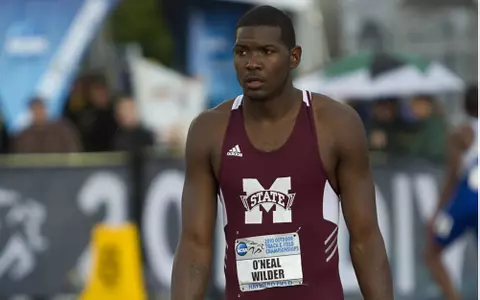 Bulldogs Give One Final Effort Before NCAA Championships