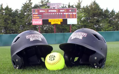 Bulldogs Battle Lady Tigers For A Twitter Tuesday Tilt