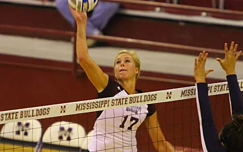 State Volleyball Blanks Host Lamar To Open Tourney