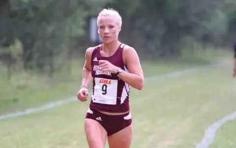 Lady Bulldogs Capture Top 20 Finish In Pennsylvania
