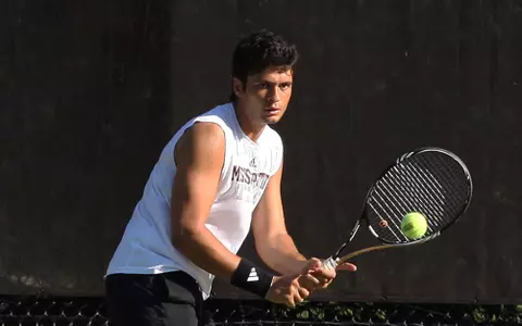 MSU's Dumont Advances To Second Round Of Qualifying