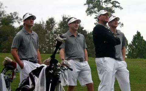 Three Bulldogs Post Top 25 Finish In Gator Invitational
