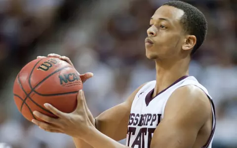 Ray's Debut Ends With Hard-Fought Loss At Troy