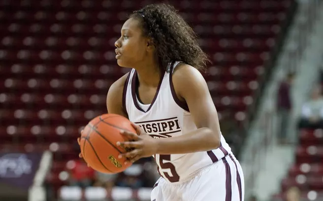 Lady Bulldogs Honored During Awards Banquet