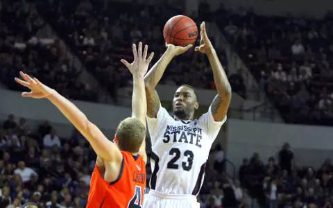 Bulldogs Fall At Auburn, 65-55