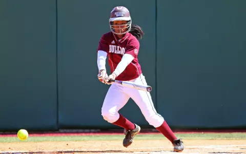 Bulldogs Match SEC-High In Hits In 10-3 Loss To Tennessee