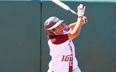 One Costly Misstep Gives Houston 6-5 Win Vs. Mississippi State