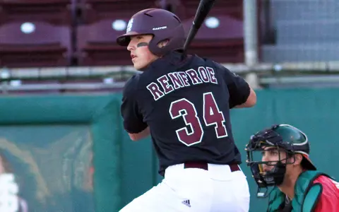 Diamond Dogs Drop Tough 2-1 Decision At #5 Florida In Rubber Game