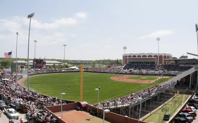 Diamond Dogs Take On Delta Devils Tuesday At Dudy Noble
