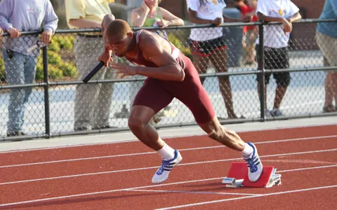Bulldogs Quailfy On Day Three Of Texas Relays