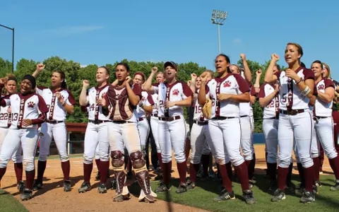 Softball Explodes For 10 Runs On 14 Hits In Sweep At Ole Miss