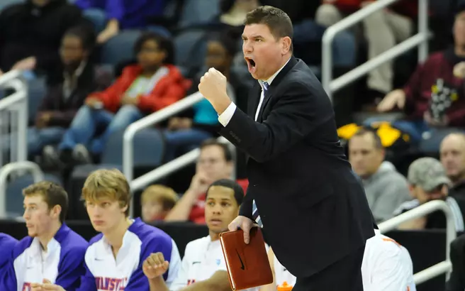 Ray Announces The Hiring Of Assistant Chris Hollender