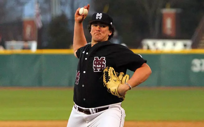 Holder Named First-Team Freshman All-American By NCBWA