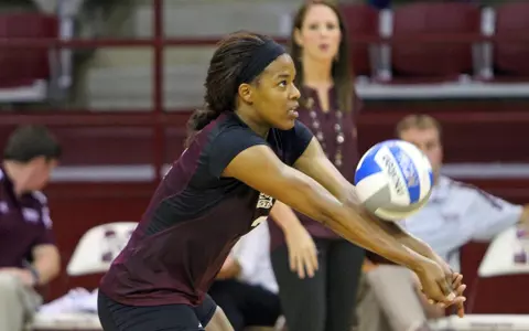 Bulldogs Bow To Auburn In Friday SEC Opener At Newell-Grissom