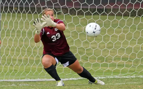 Soccer Suffers 1-0 Heartbreaker Against No. 12 Florida