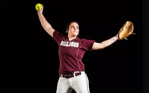 Alison Owen Named SEC Softball Co-Pitcher of the Week