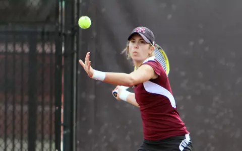 Lady Bulldogs Sweep USM 7-0 In 2013 Debut