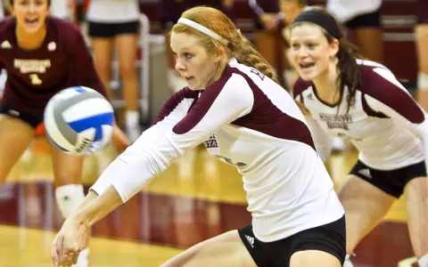 Bulldogs Drop Sunday Afternoon Match To Auburn