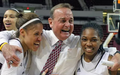 Bulldogs Upset No. 11 Georgia 50-38 On Senior Night