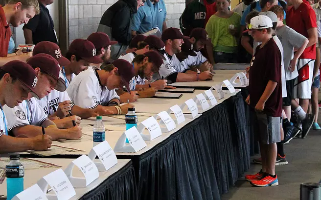 Diamond Dogs Battle Beavers In College World Series Opener Saturday