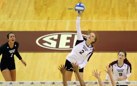 MSU Drops Maroon-Clad Volleyball Battle To Texas A&M