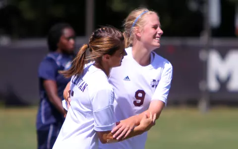 Sullivan Hat Trick, Ten Broeke's Three Assists Lead Soccer Past JSU