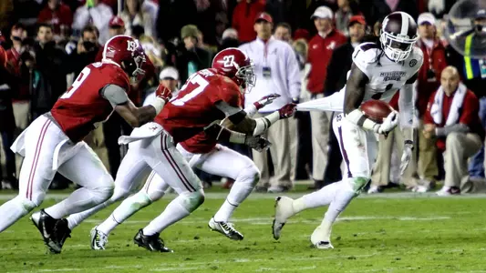 No. 1 Bulldogs Edged By No. 3 Bama In Season's First Loss