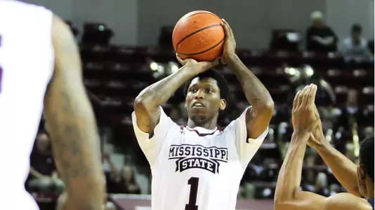 Men's Hoops Falls In SEC Road Opener At Florida