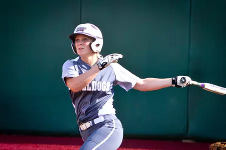 Bulldogs Defeat Memphis 2-1