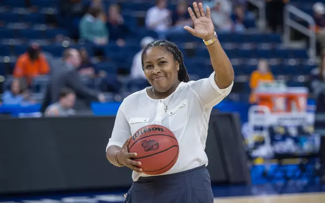 Aqua Franklin, Aimee York-Strickland Honored As SEC Legends