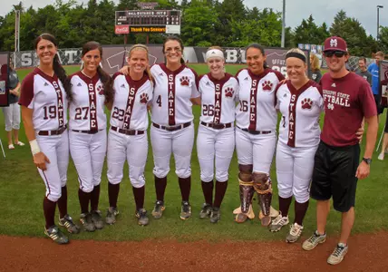 Softball Ends Season With Saturday Split