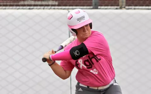 Bulldogs Down No. 4/4 Tennessee 11-7