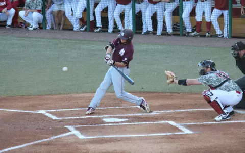 Bulldog Bats Catch Fire In 9-4 Series-Opening Win At Alabama