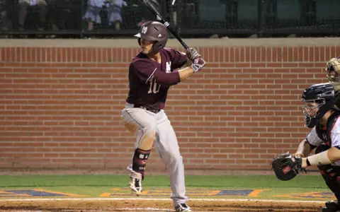 Bulldogs Stick To Identity In 3-0 Series-Opening Win At Auburn