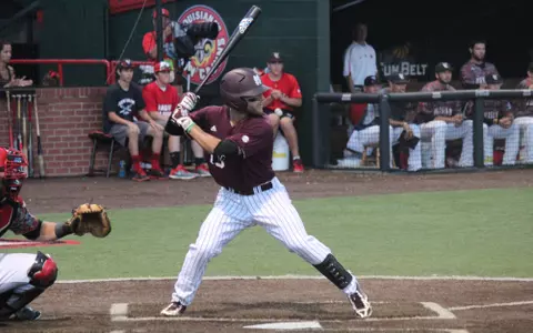 Cajuns Beat Bulldogs To Force Game Seven Regional Final