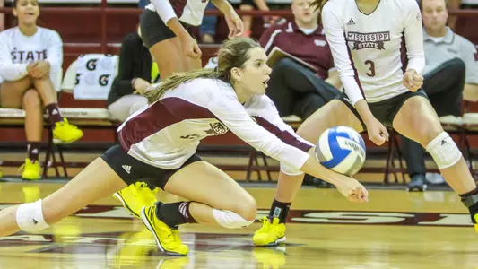 MSU Volleyball Falls In Three Sets At Arkansas