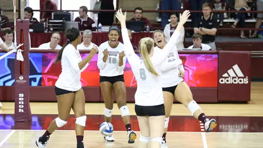 MSU Volleyball Dominates In 3-0 Victory Against Georgia