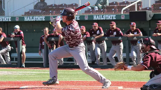 Three RBIs by Reynolds Lift Gray To 5-3 Victory Versus Maroon