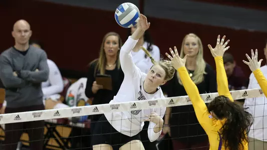 MSU Volleyball Takes Down LSU In Straight Sets
